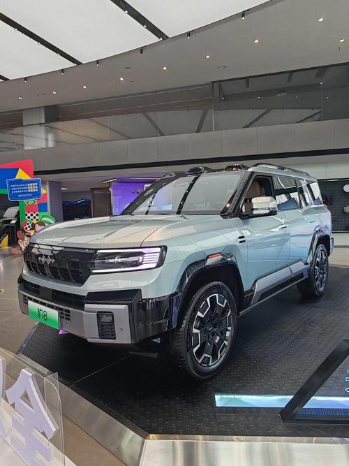 广州307比亚迪方程豹硬派越野的爆款，英菲尼迪35周年与你共成长